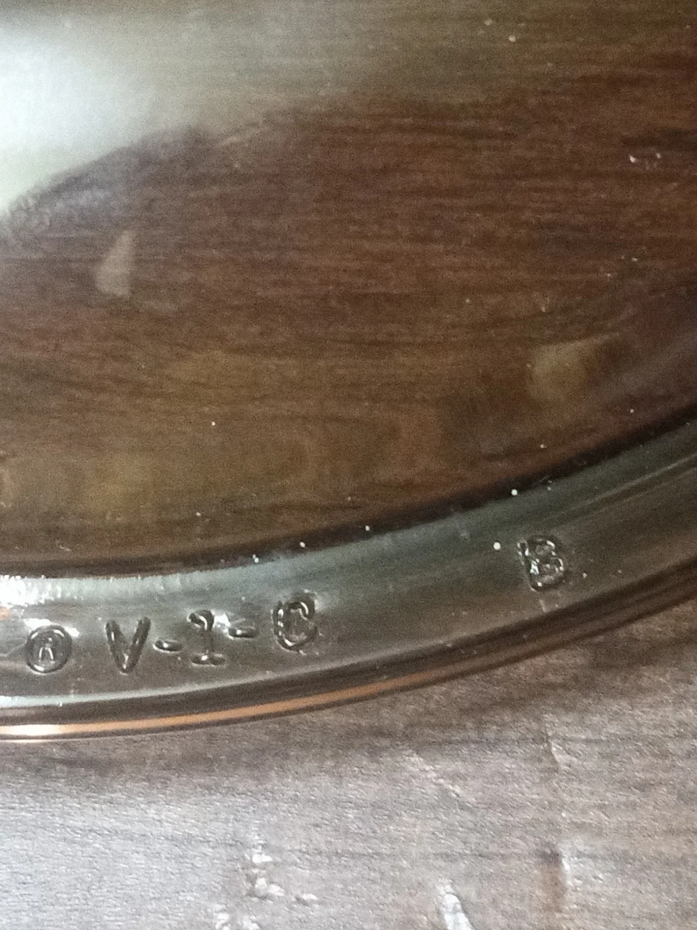 Pyrex tempered glass